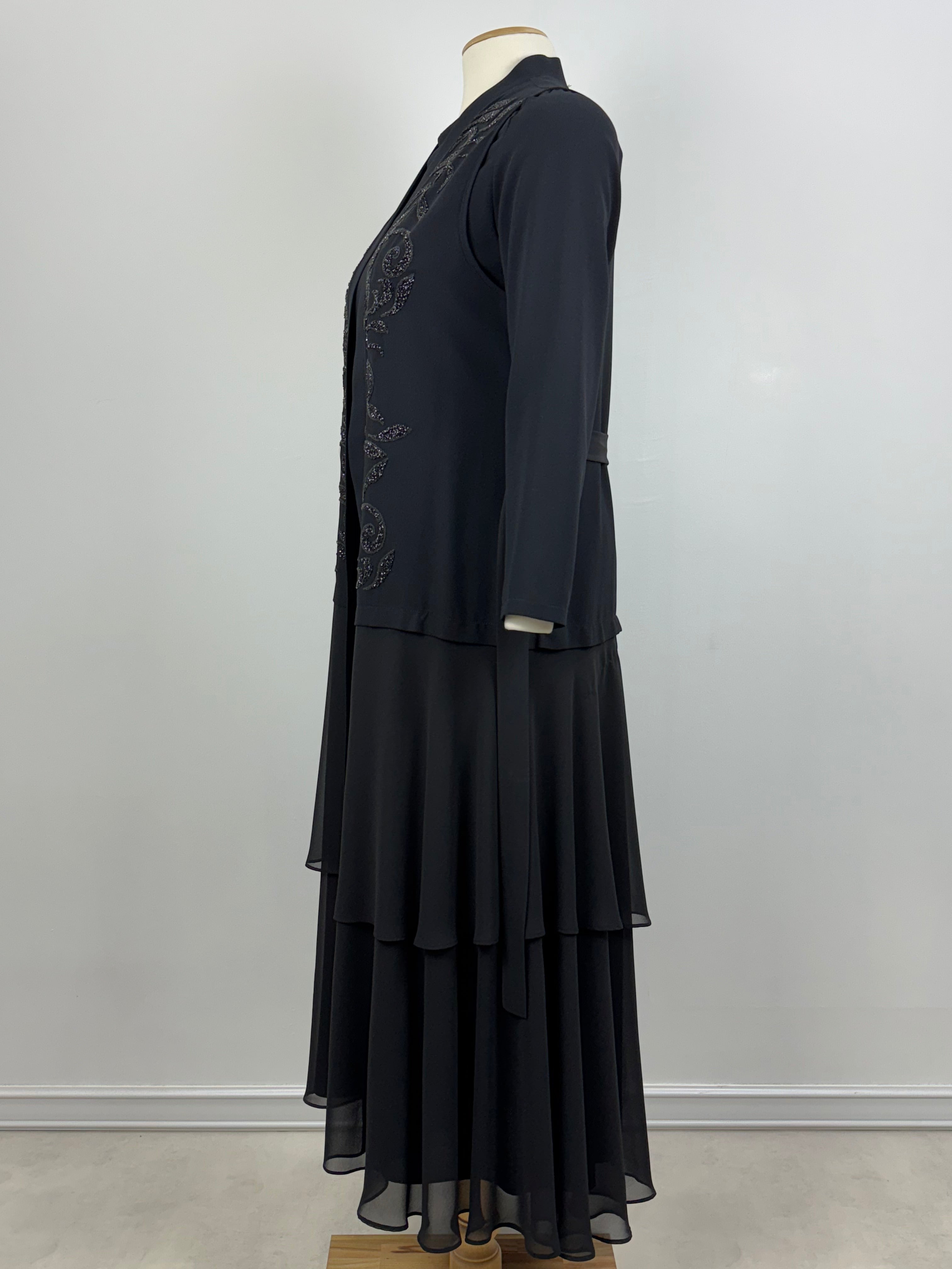 8717 ABAYA